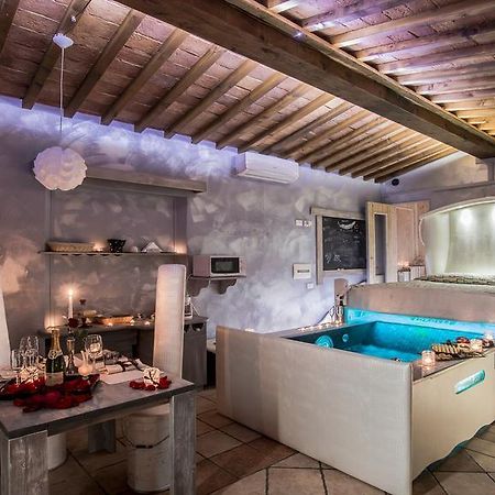 Il Nido D'Amore - Lorenzana Colombaie Bed & Breakfast Luaran gambar