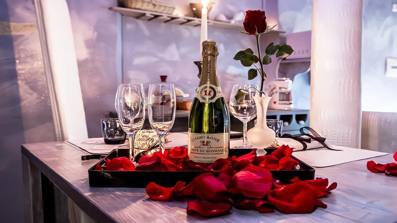 Il Nido D'Amore - Lorenzana Colombaie Bed & Breakfast Luaran gambar