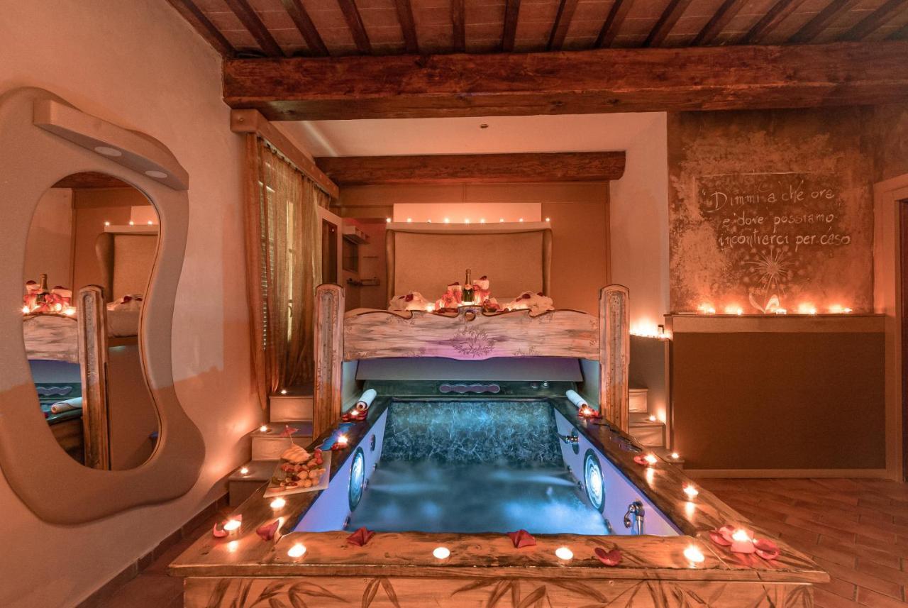 Il Nido D'Amore - Lorenzana Colombaie Bed & Breakfast Luaran gambar