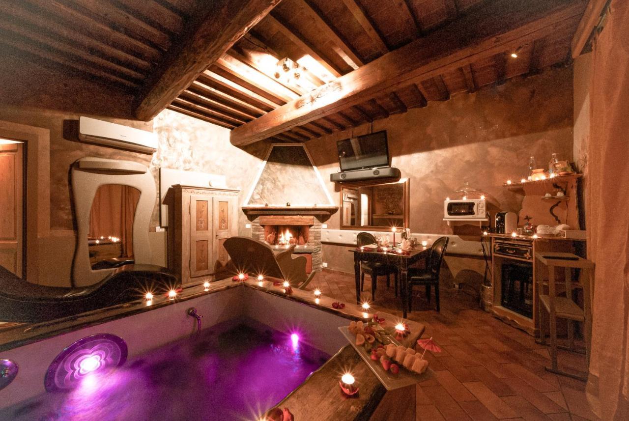 Il Nido D'Amore - Lorenzana Colombaie Bed & Breakfast Luaran gambar