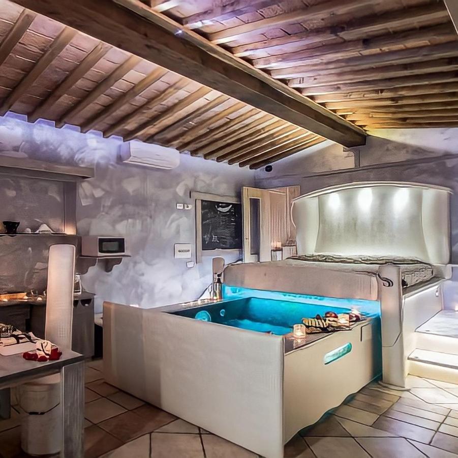 Il Nido D'Amore - Lorenzana Colombaie Bed & Breakfast Luaran gambar