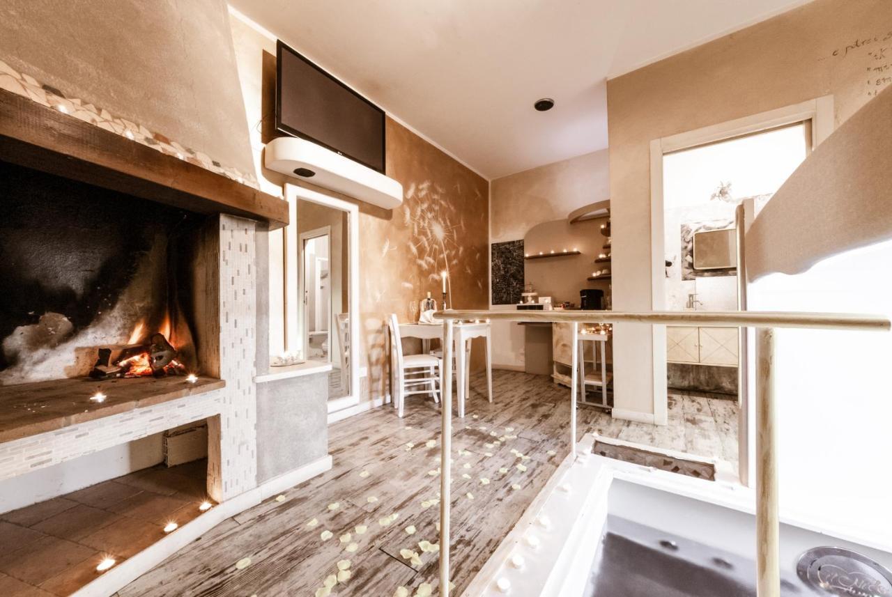 Il Nido D'Amore - Lorenzana Colombaie Bed & Breakfast Luaran gambar