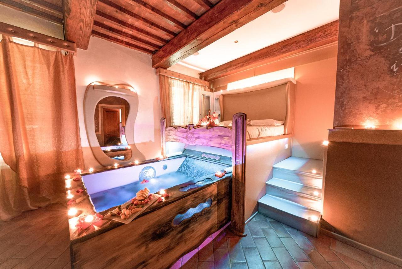 Il Nido D'Amore - Lorenzana Colombaie Bed & Breakfast Luaran gambar