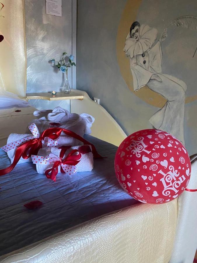 Il Nido D'Amore - Lorenzana Colombaie Bed & Breakfast Luaran gambar